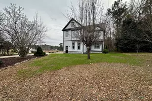 913 Clayton Rd, Angier, NC 27501 - Photo 3