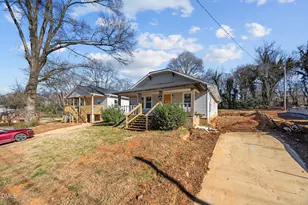 1107 8th St, Statesville, NC 28677 - Photo 9