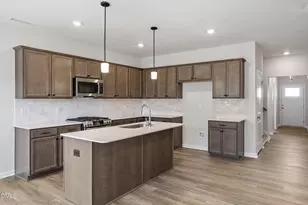 1009 Honey Bee Ct, Durham, NC 27703 - Photo 5