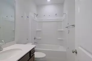 1009 Honey Bee Ct, Durham, NC 27703 - Photo 9