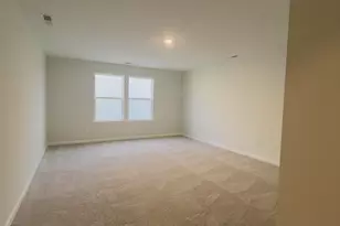 1009 Honey Bee Ct, Durham, NC 27703 - Photo 5