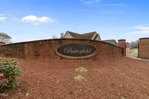 1423 N Wilshire Ct, Kinston, NC 28504 - Photo 3