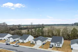 1423 N Wilshire Ct, Kinston, NC 28504 - Photo 29