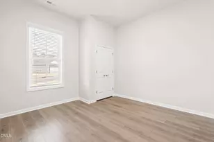 1 Parker Pond Ct, Durham, NC 27703 - Photo 9