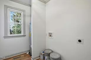 1424 Kildaire Farm Rd, Cary, NC 27511 - Photo 17