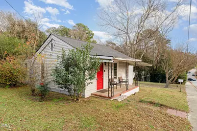 330 E Stallings Street, Clayton, NC 27520 - Photo 3