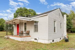 330 E Stallings St, Clayton, NC 27520 - Photo 1