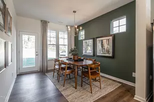 1423 Goldsboro Ave, Sanford, NC 27330 - Photo 9