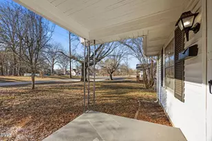 707 E Mason St, Franklinton, NC 27525 - Photo 5