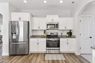 108 Pointe Dr, La Grange, NC 28551 - Photo 15