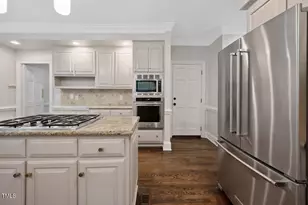 1202 Summerville Ln, Durham, NC 27712 - Photo 5