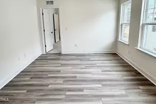 901 Outlaw Ave, Durham, NC 27703 - Photo 23