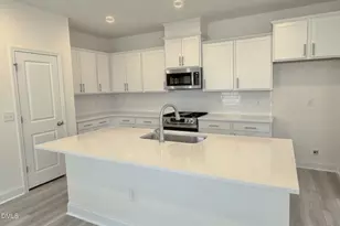 901 Outlaw Ave, Durham, NC 27703 - Photo 7