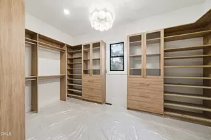 1925 Hunting Ridge Rd, Raleigh, NC 27615 - Photo 17