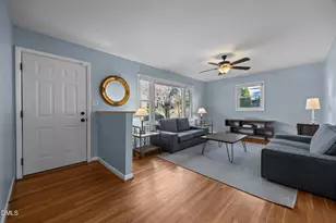 4828 Latimer Rd, Raleigh, NC 27609 - Photo 3