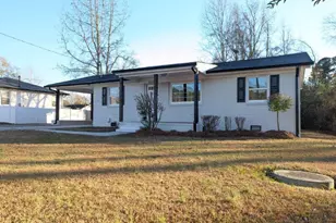 303 Stancil St, Smithfield, NC 27577 - Photo 1