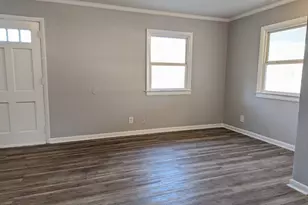 303 Stancil St, Smithfield, NC 27577 - Photo 5