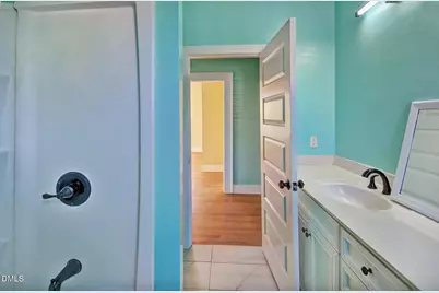 909 E Morehead Street, Burlington, NC 27215 - Photo 11