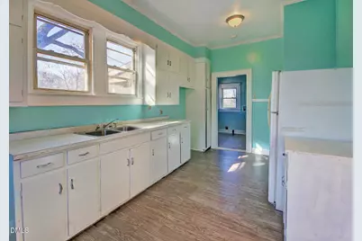 909 E Morehead Street, Burlington, NC 27215 - Photo 5