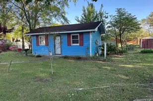 1108 Friendly Rd, Dunn, NC 28334 - Photo 17