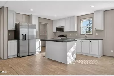 341 Pine Oak, Cameron, NC 28326 - Photo 5