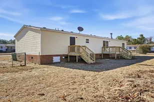 209 Huck Finn Ct, Hope Mills, NC 28348 - Photo 29