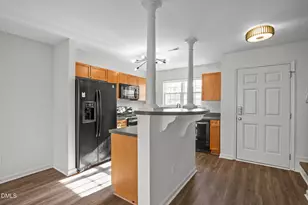 2467 Bay Harbor Dr, Raleigh, NC 27604 - Photo 7