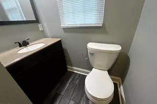 807 Chatham St, Sanford, NC 27330 - Photo 9