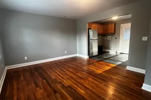 807 Chatham St, Sanford, NC 27330 - Photo 3