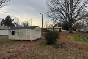 106 Brown Cir, Norlina, NC 27563 - Photo 5