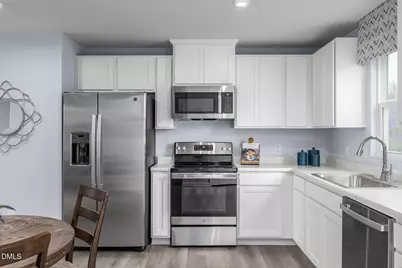 215 Rosewood Drive, Sanford, NC 27330 - Photo 3