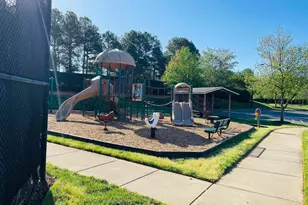 408 Provincial St, Raleigh, NC 27603 - Photo 13