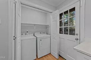 410 Gadland Ct, Raleigh, NC 27609 - Photo 13