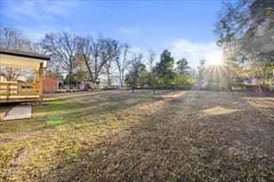 2710 Academy St, Sanford, NC 27332 - Photo 37