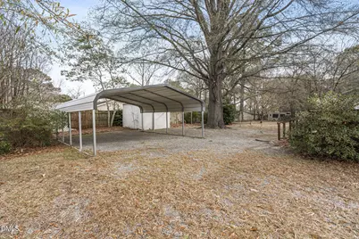 106 W Caroline Avenue, Smithfield, NC 27577 - Photo 23