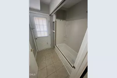 8920 Taymouth Court, Raleigh, NC 27613 - Photo 9