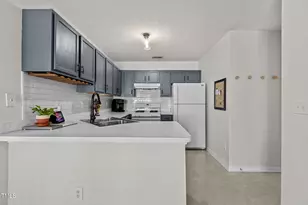 413 Hyannis Dr, Holly Springs, NC 27540 - Photo 13