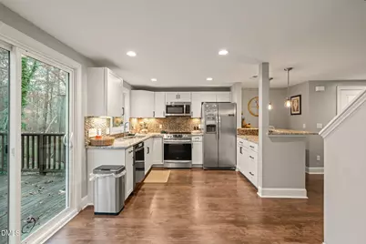 7324 Shellburne Drive, Raleigh, NC 27612 - Photo 11