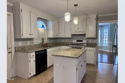 207 Leeward Court, Cary, NC 27511 - Photo 3