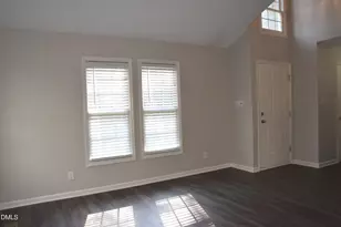 105 Martins Point Pl, Cary, NC 27519 - Photo 3