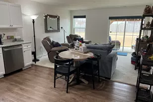 8606 Kenridge Ln, Fuquay Varina, NC 27526 - Photo 5