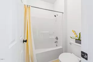 210 Anniston Ct, Cary, NC 27519 - Photo 31