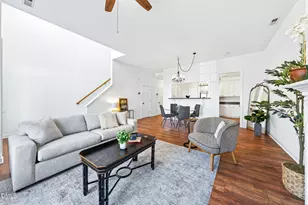 210 Anniston Ct, Cary, NC 27519 - Photo 9