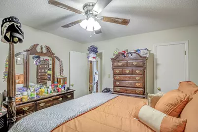 804 W Anderson Street, Selma, NC 27576 - Photo 7