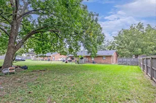 804 W Anderson St, Selma, NC 27576 - Photo 3