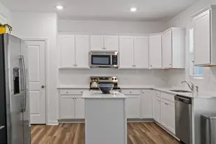 78 Glencoe Ln, Zebulon, NC 27597 - Photo 3