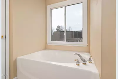 105 Holmhurst Court, Cary, NC 27519 - Photo 19