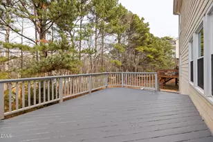 105 Holmhurst Ct, Cary, NC 27519 - Photo 25