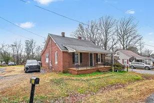 127 Lankford St, Roxboro, NC 27573 - Photo 3