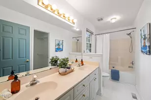 8 Drummond Ct, Durham, NC 27713 - Photo 21